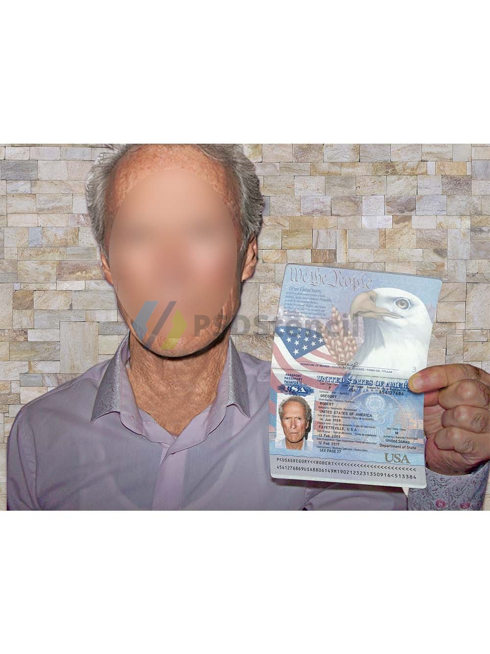 Old Man Selfie With USA Passport老人手持护照PS/PSD模板（V2版）